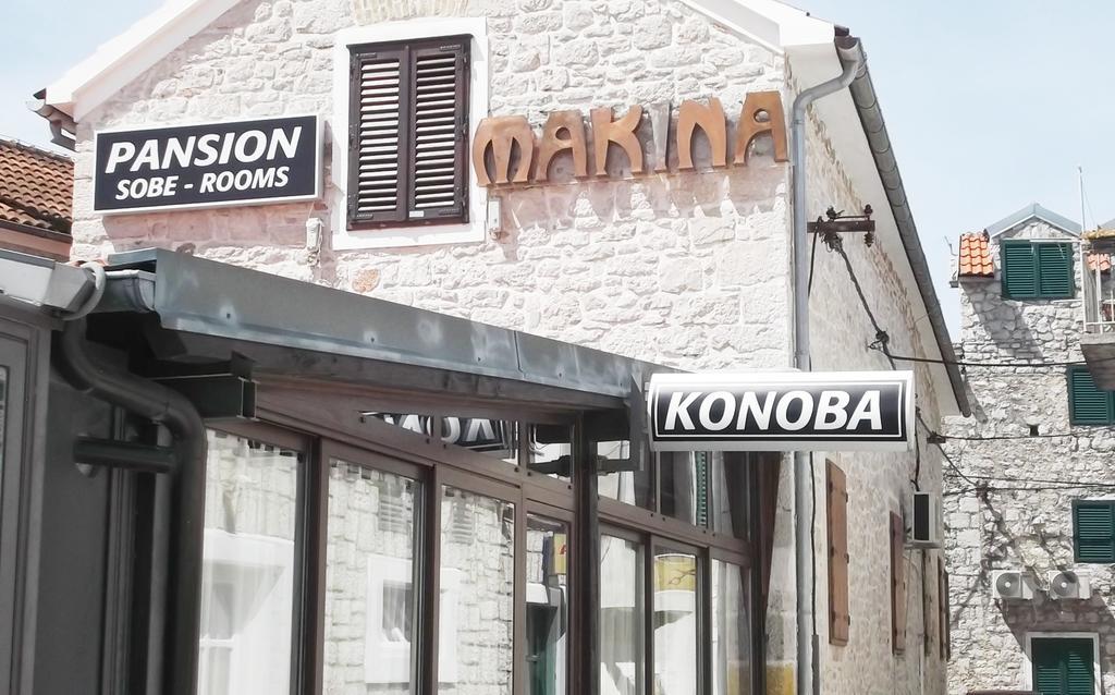 Pansion Makina Hotel Vodice Exterior photo